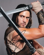 LUKE PASQUALINO signed Autogramm 20x25cm RED SONJA in Person autograph COA