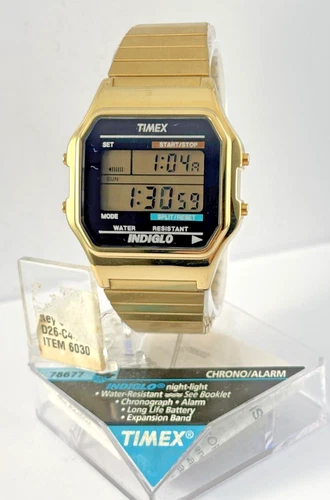 Vintage Gold Tone Timex Indiglo LCD Chronograph Mens Watch  1995 MINT CONDITION