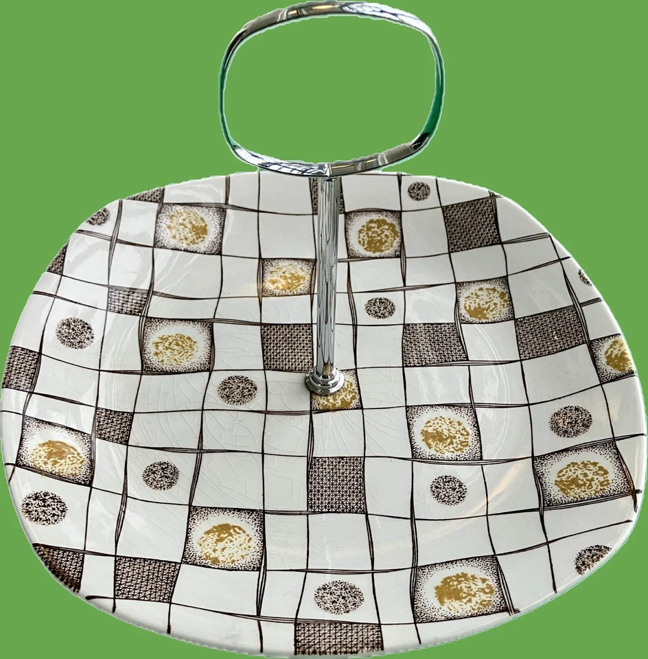 Midwinter Jessie Tait Homespun cake plate chrome TV screen handle 1950s mcm - Image 3 of 4