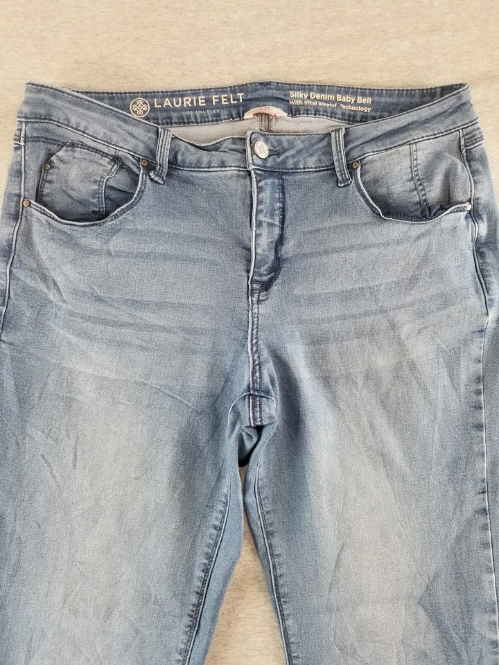 Laurie Felt Jeans Women's Sz LP Blue Wash Silky Denim Baby Bell Comfy Normcore - Image 2 of 4