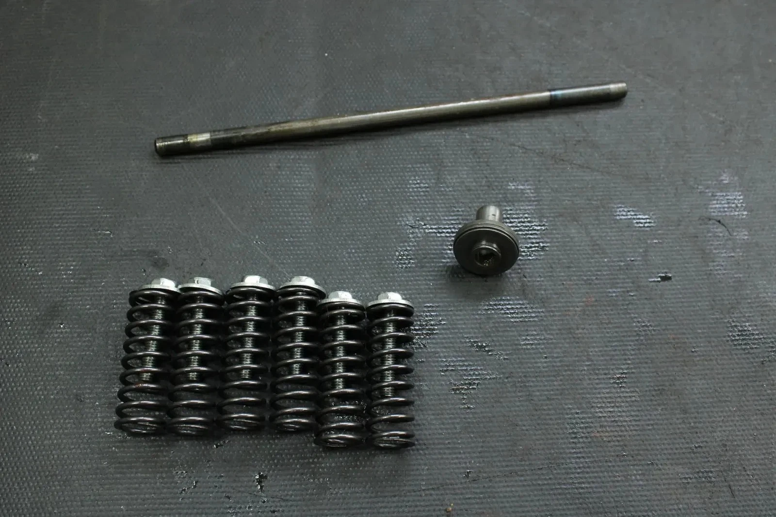 2013 Honda CRF450R OEM Clutch Push Rod & Springs B4419 22352-KRN-670