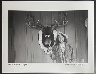 NEIL YOUNG 11'' x 14'' B&W Photo Signed By HENRY DILTZ CSNY BUFFALO SPRINGFIELD