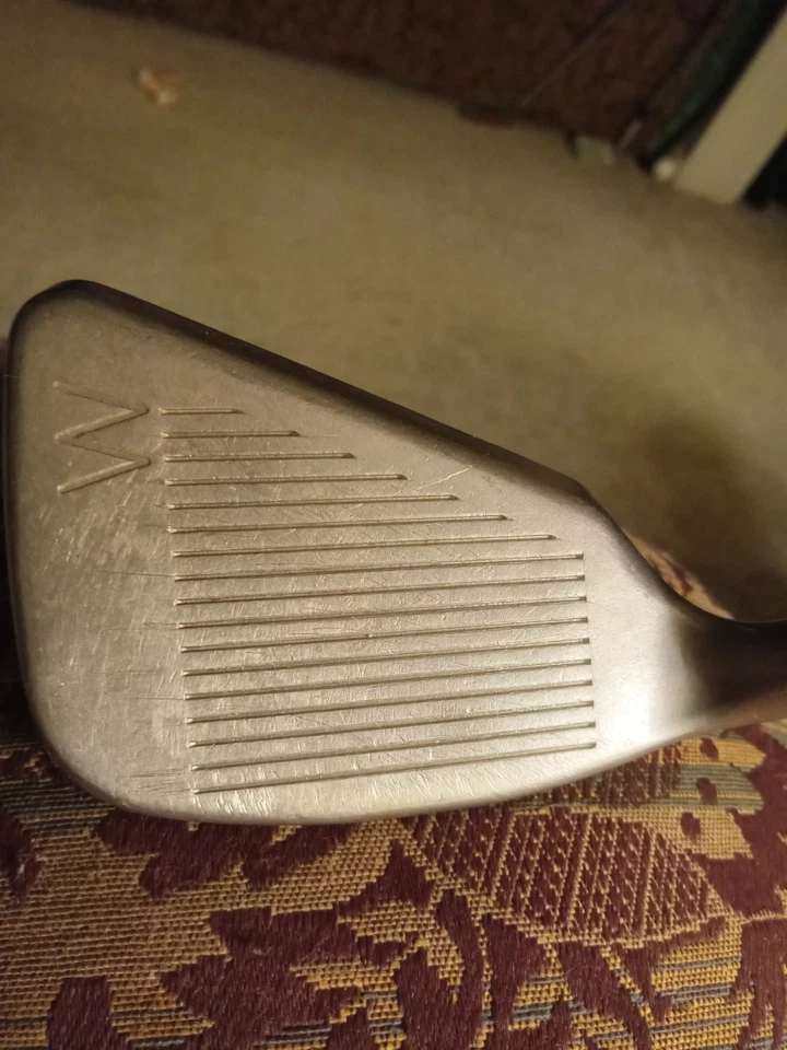 Excellent Ping Zing 2  Pitching Wedge PW Black Dot Steel Reg. JZ Shaft  Lamkin  - Image 4 of 4