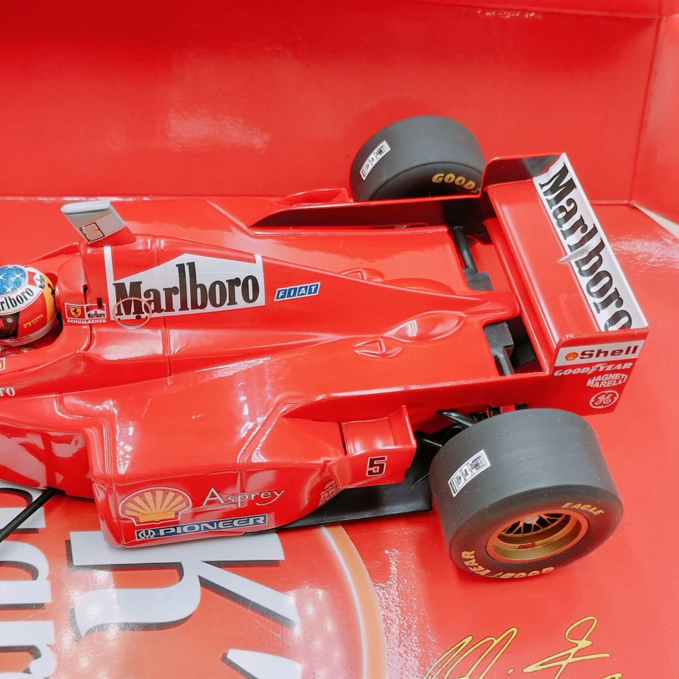 MINICHAMPS 1/18 Ferrari F310B Michael Schumacher #5 Marlboro 1997 510971805 - Image 4 of 4