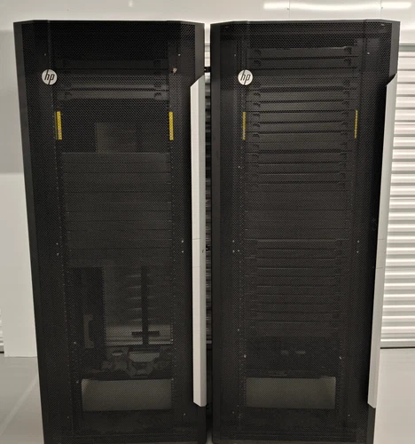 HP 42U Server 19" Rack Cabinet Enclosure HPE 7288040 800x1075mm (Set of 2)