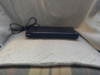 Sony DVP-SR200P DVD Player