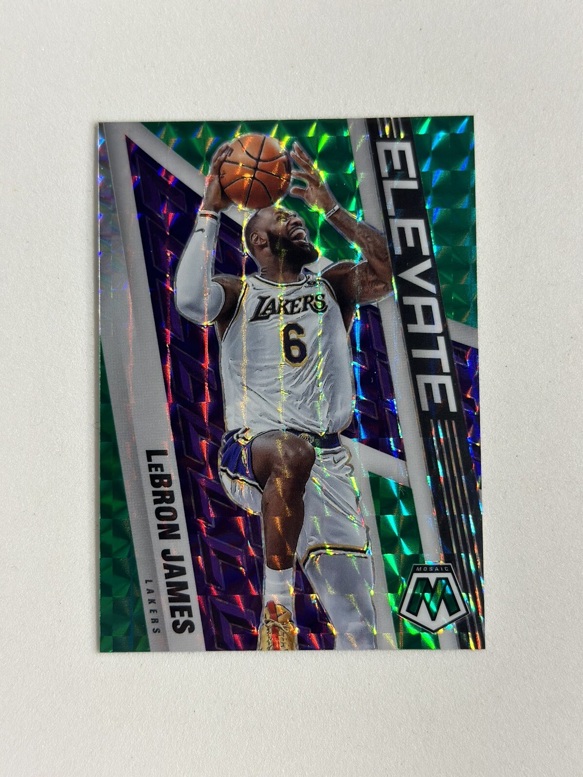 2021-22 Panini Mosaic - Elevate Green Mosaic Prizm #6 LeBron James Lakers