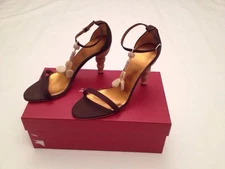 New 100% Authentic Salvatore Ferragamo Aralda Heels Brown Women Shoes 8.5 US