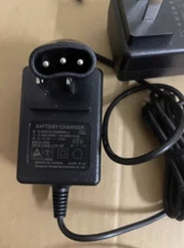 DK012-133090H-J AC Adapter For Shark Vacuum Cleaner 13.3V 0.9A