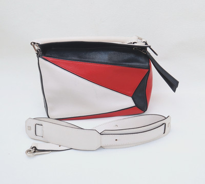 Authentic Loewe Puzzle Small Classic Calfskin Shoulder Bag Multicolor (White,