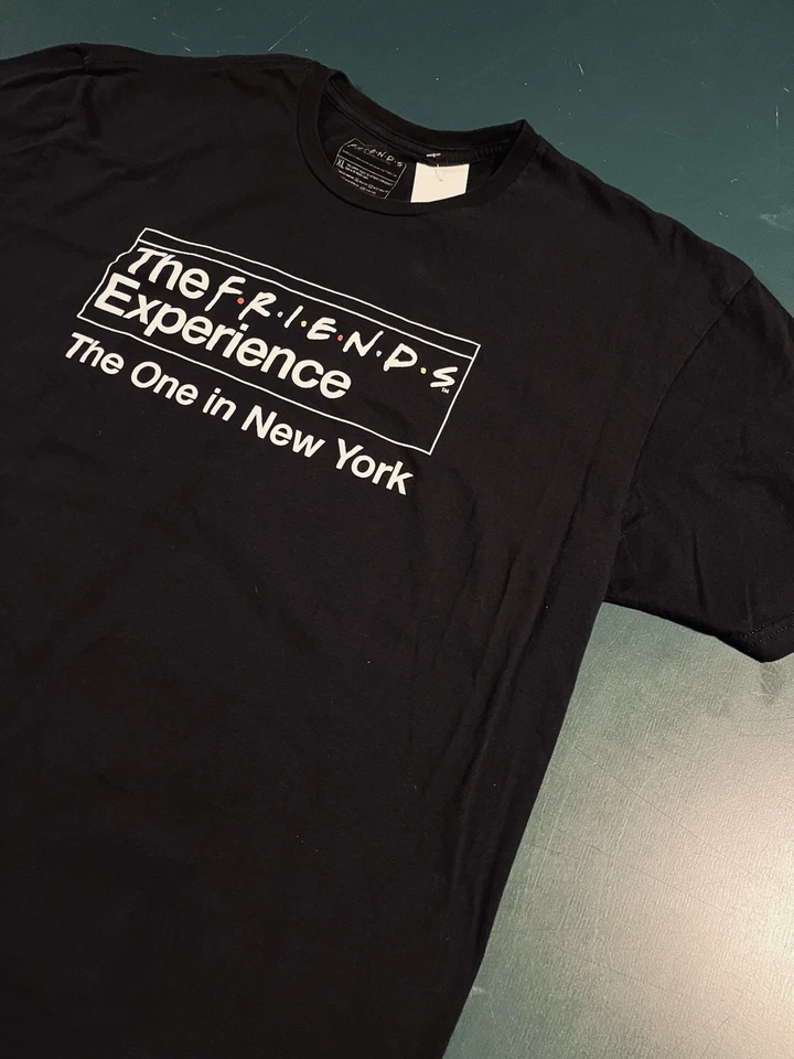 RARA Camiseta The Friends Experience Nueva York OFICIAL XL Souvenir Serie de TV NBC Foto 3 de 4