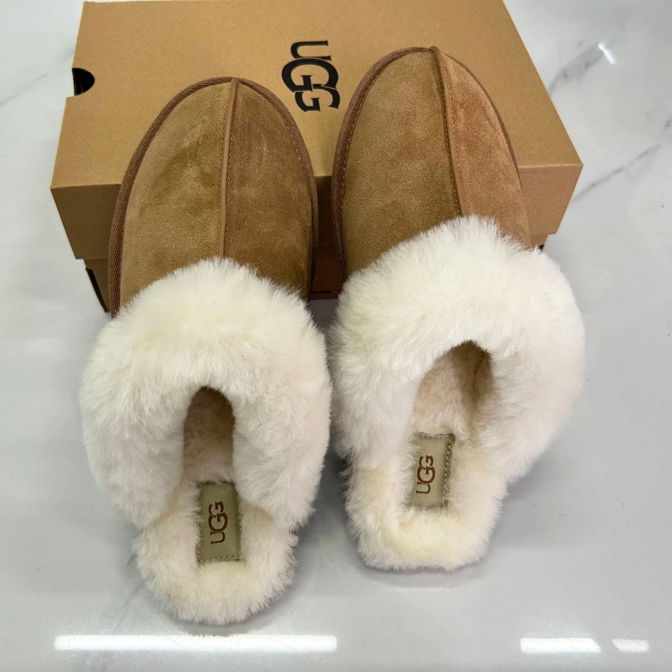 Zapatillas superiores UGG para mujer Scuffette II gamuza castaño EE. UU. 6-11 zapatos cómodos nuevos Foto 3 de 4