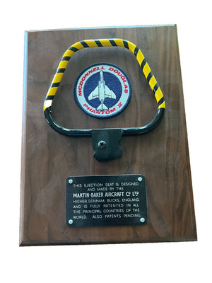 Ejection Seat Handle F-4 Phanntom II In Shadow Box
