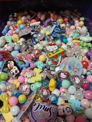 Lot Of 40  Beads With Focals, Beads,  For Beadable Pens Grab Bag HK Kitty Theme