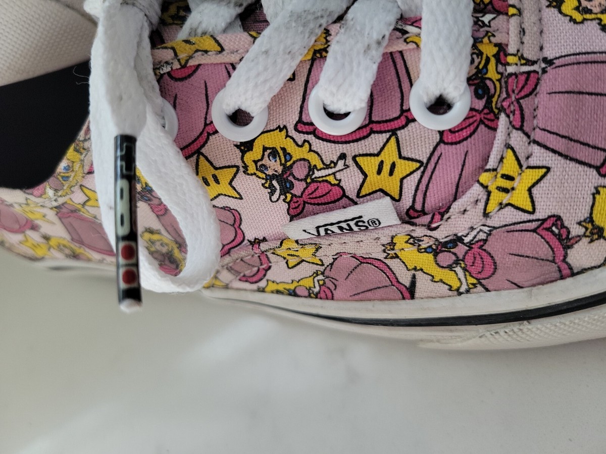 VANS Nintendo Collaboration Princess Peach Authentic Mens 6,Womens