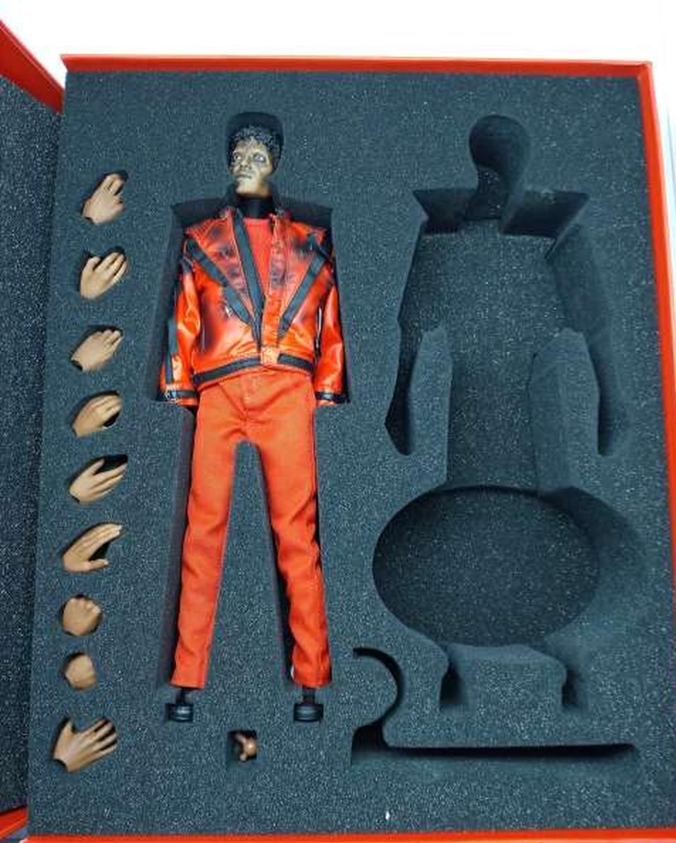 アメコミ HOTTOYS Michael Jackson THRILLER VERSION MICHAEL JACKSON Thriller Version 1/6 Scale Action Figure Hot