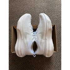 Size 14 - Nike ZoomX Invincible 3