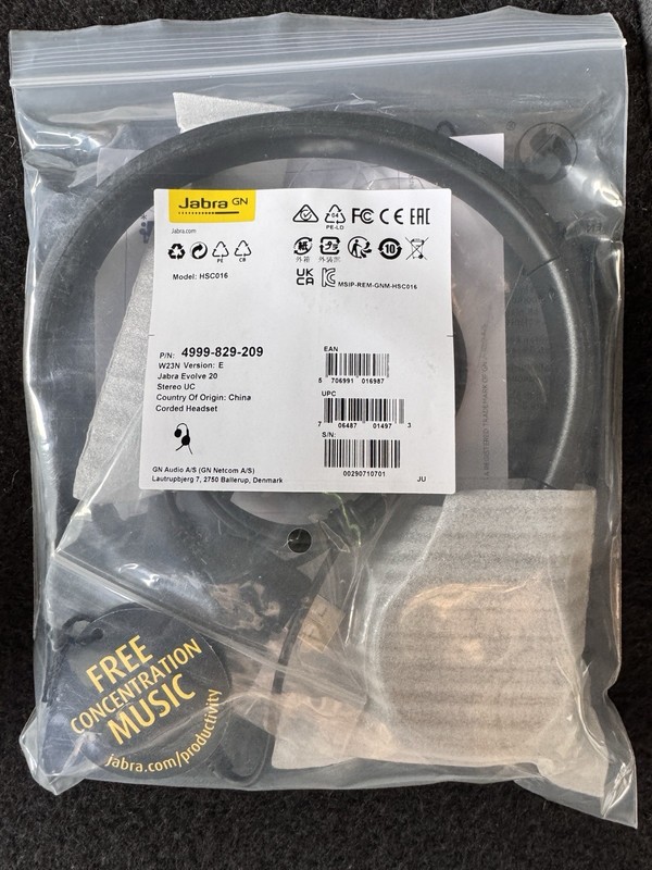 New Jabra Evolve 20 UC Stereo Ear-Pad Headset (4999-829-209) Noise Cancellation