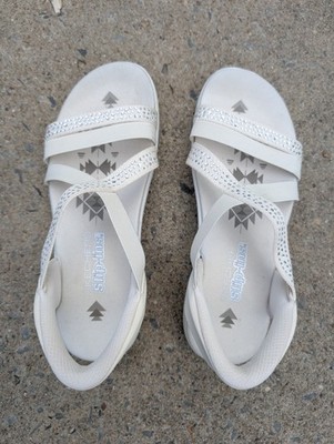 Skechers Women's Reggae Slim - Summer Sparkle, Size 9 color Cream