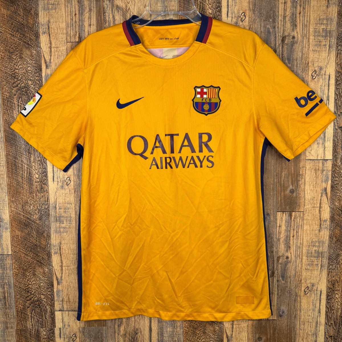 2015-16 FCバルセロナ ユニフォーム ダニエウ・アウベス XLサイズ 2015-16 FCバルセロナ ユニフォーム ダニエウ・アウベス XL
