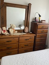 Brown Medium Wood 5-Drawer Chest of Drawers, Bar Handles, Freestanding
