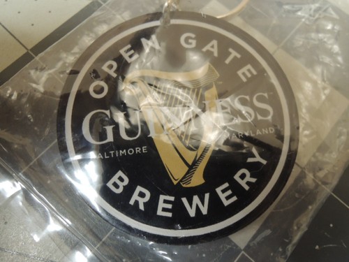 Brand New! Guinness Open Gate Brewery - Baltimore Maryland - Souvenir Keychain - Picture 4 of 10