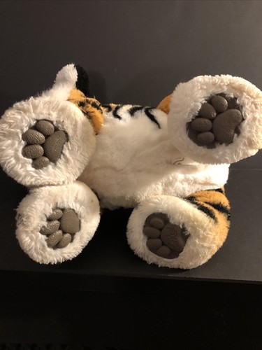 Hasbro Plush Interactive Tiger Cub Purrs Growls Moves Ears Eyes Tail Feet great - Picture 5 of 6