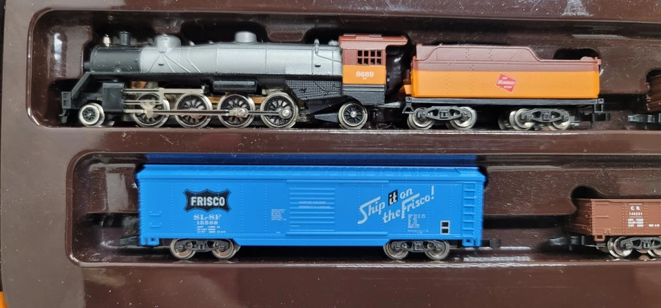 Z Marklin 8139 MILW Rd **Customized** American Freight Set (Tested) - Image 2 of 4