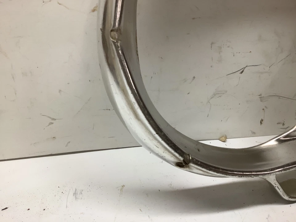 Biseles de faros originales Corvair Van Chevrolet Greenbriar 1961-64 para diestro o derecho Foto 2 de 4