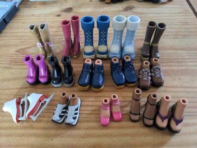 Bratz Modepuppen Schuhe/Stiefel/Sneaker/Füße, Konvolut paarweise