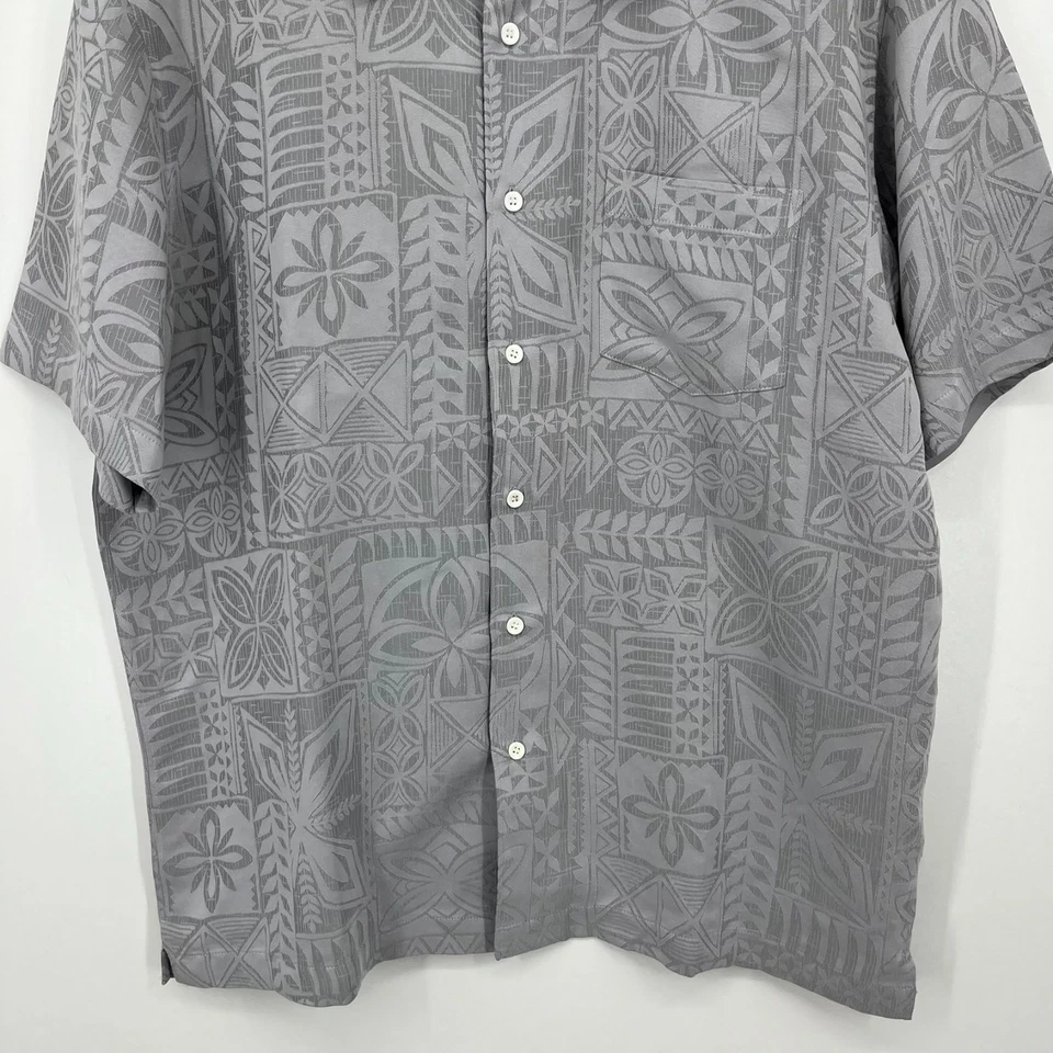 Quiksilver Short Sleeve Button Shirt Men's L Gray Waterman Collection Hawaiian - Image 3 of 4