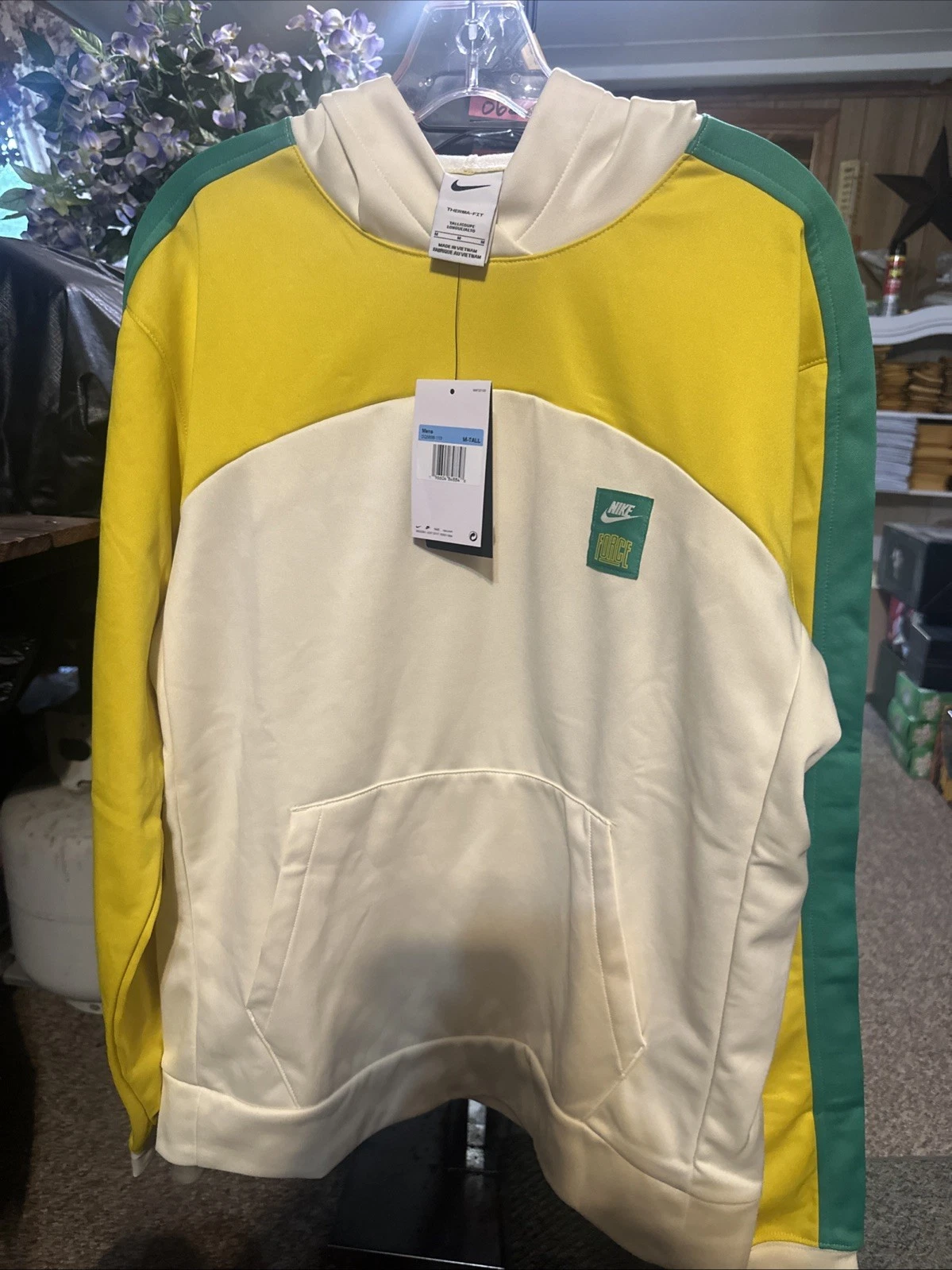 Nike Force Therma-FIT Retro Hoodie Size M-Tall Yellow Green DQ5836-113 Oregon