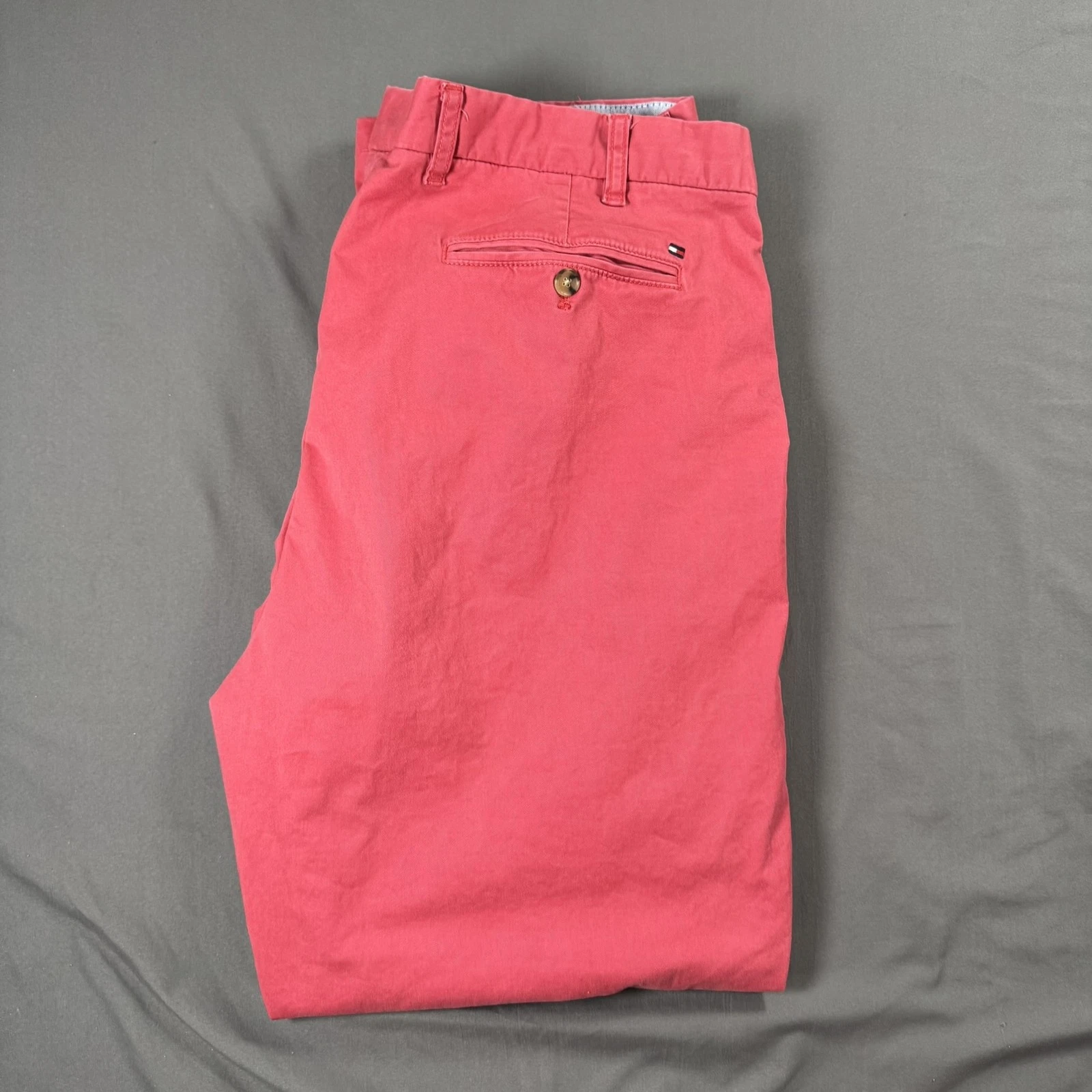 Tommy Hilfiger Pants Mens 39x30 Red Custom Fit Chino Casual Classic Cotton
