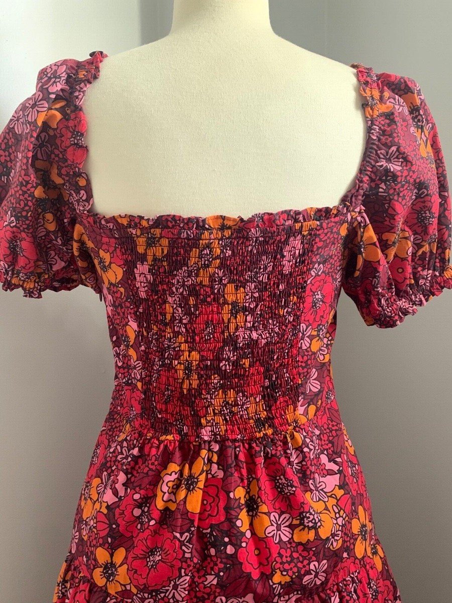 green emerald velvet dress R.Vivimos Women's Long Sleeve Cotton Boho Midi Dress Vintage Square Neck Floral  Embroidered Tiered Ruffle Flowy Pockets Dress (Small, Beige) at Amazon  Women's Clothing store main image 1