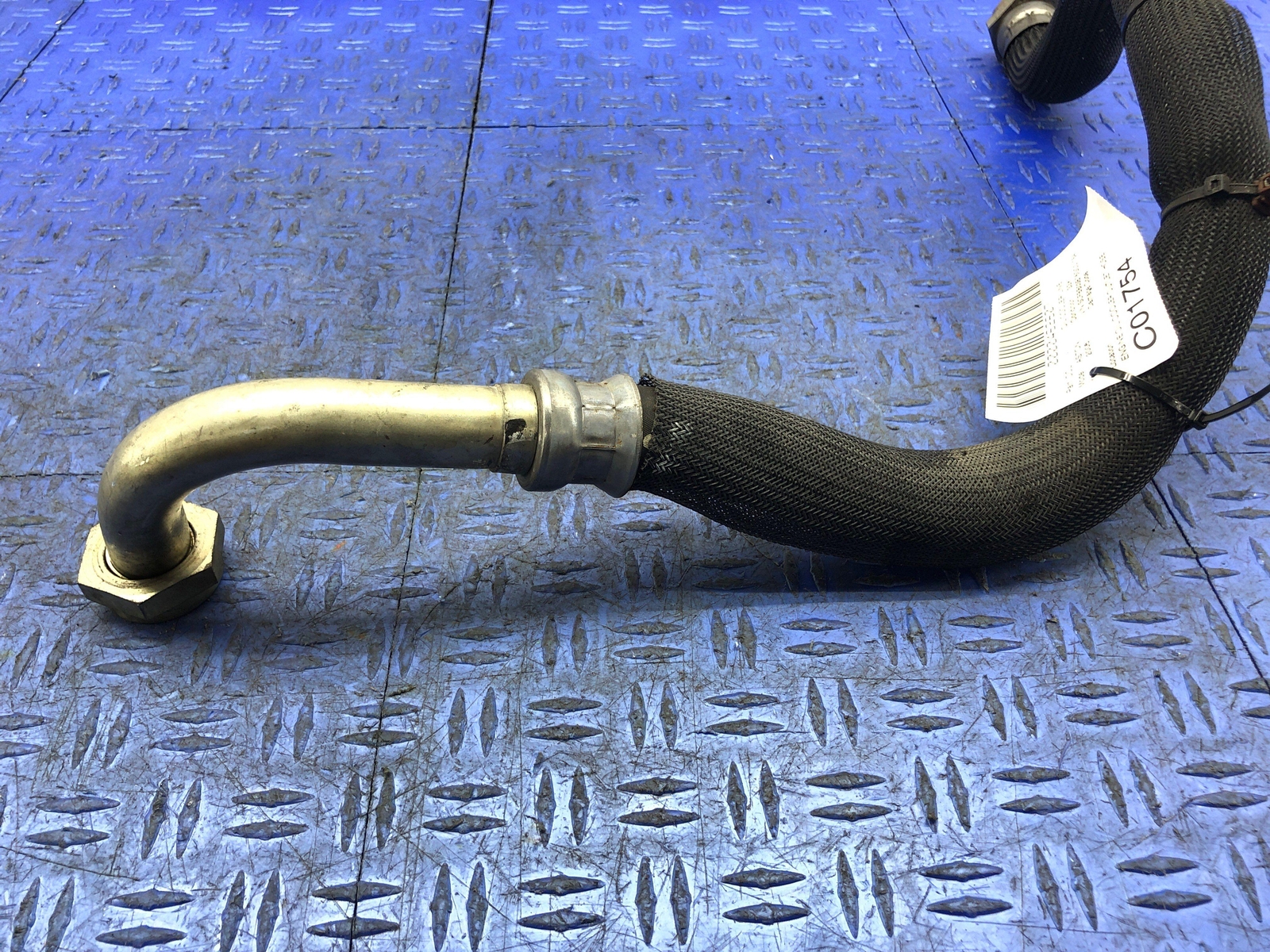2006-2018 ASTON MARTIN VANTAGE V8 ENGINE OIL COOLER OUTLET HOSE PIPE 6G33-6B748