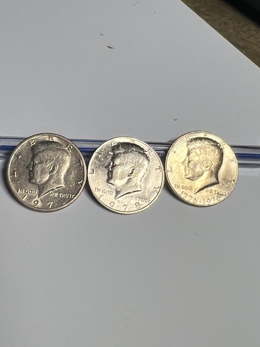 3 Kennedy Half Dollars nicely toned 1971 (1), 1976 (1), 1978 (1)