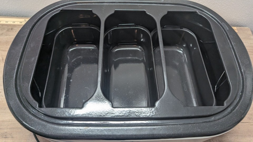 Rival 18 quart Roaster Oven With Buffet Server with box eBay