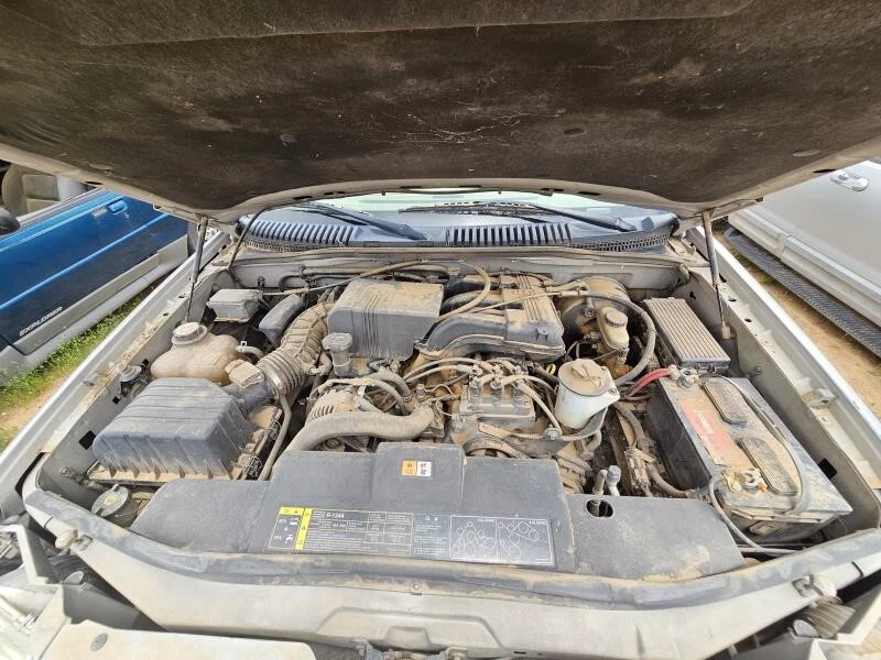 Brazo de control superior trasero derecho usado trasero se adapta a: Ford Explorer 2003 4 puertas trasero Foto 4 de 4