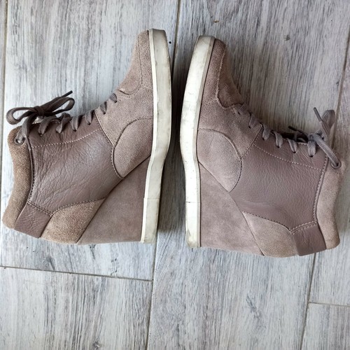 LACOSTE LADIES DESIGNER BEIGE TAUPE FULL LEATHER WEDGE BOOTS UK 5 /38 - Picture 9 of 12