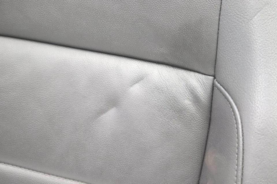 VW Amarok I 2H doble cabina asiento respaldo delantero derecho cuero Foto 4 de 4