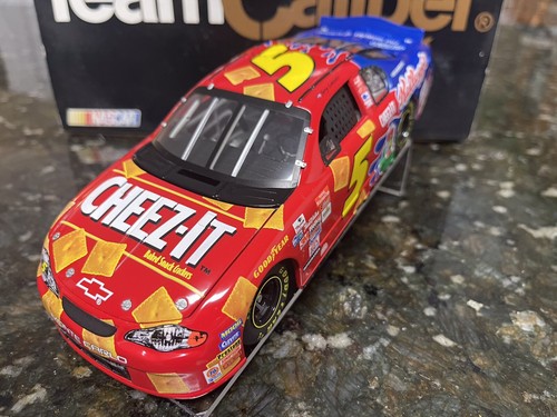 2002 1/24 Terry Labonte Team Caliber Owners Bank Cheese It 91 Of 108 Made - Picture 2 of 7