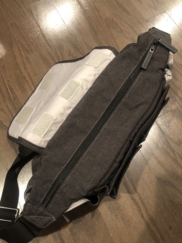 ProMaster cityscape 120 courier camera bag charcoal grey Brand New with tag - Picture 6 of 11