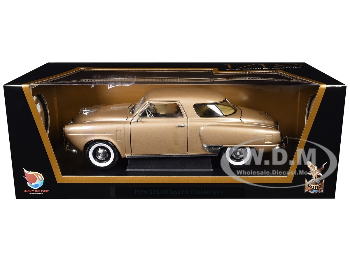 1950 STUDEBAKER CHAMPION GOLDEN TAN 1/18 DIECAST MODEL BY ROAD