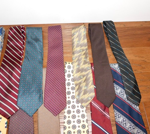 Vintage! SET 15 Herren Krawatten Wembley Tom James Giorgio Armani Nautica WUNDERSCHÖN! - Bild 5 von 10
