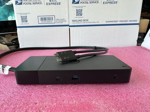 Dell Performance Docking Station Dual-C WD19DC / W / 180 W AC Adapter** - Picture 4 of 10