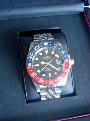 Davosa Ternos Diver Ceramic GMT Automatic  PEPSI 16159006 - Bild 1 von 4