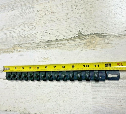 Ernst 3/8" Drive 13" Socket Organizer Rail with 14 Twist Lock Clips - Black - Picture 2 of 8