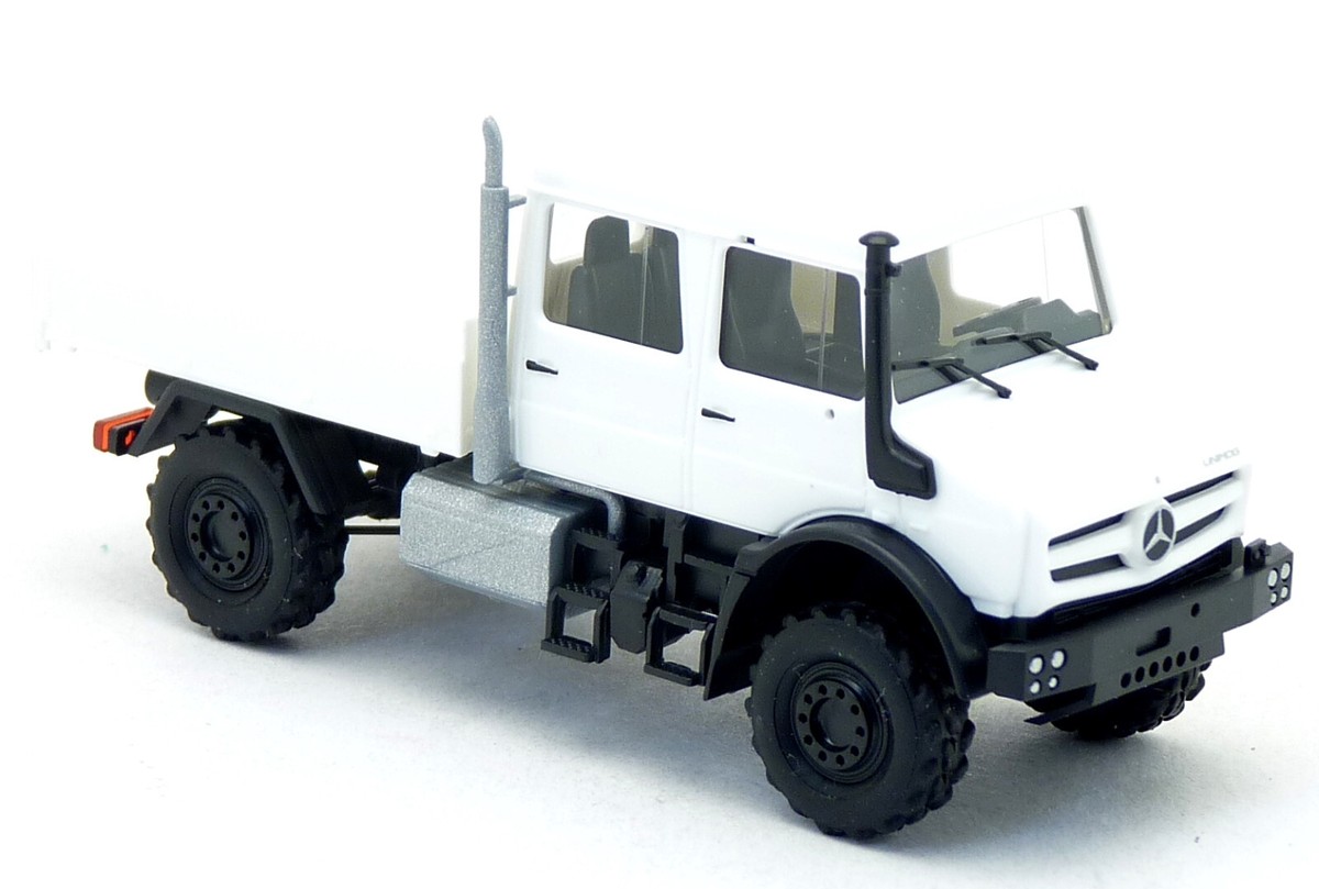 Busch - MB Mercedes Benz Unimog U 5023 Doka - LKW Modelle