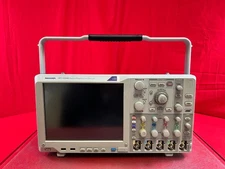 Tektronix DPO5204B Oscilloscope Digital Phosphor: 2GHz, 4 channels