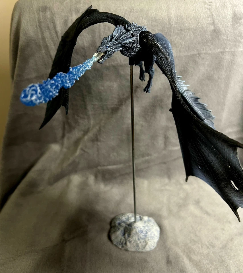 McFarlane Action Figure Lot- 7 Dragons, Jon Snow, And Daenerys Targaryen - Image 4 of 4